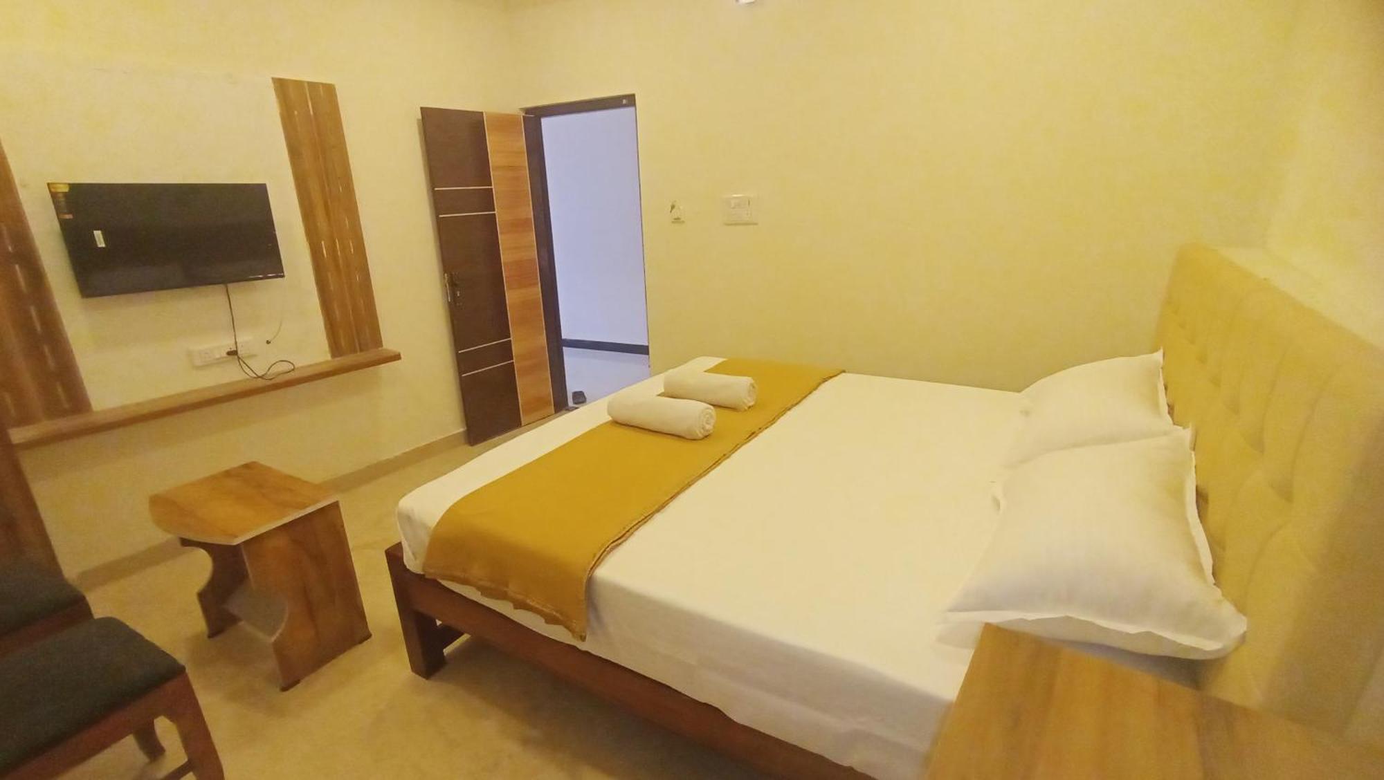 Villa Mahadeepam Residency Tiruvannāmalai Esterno foto
