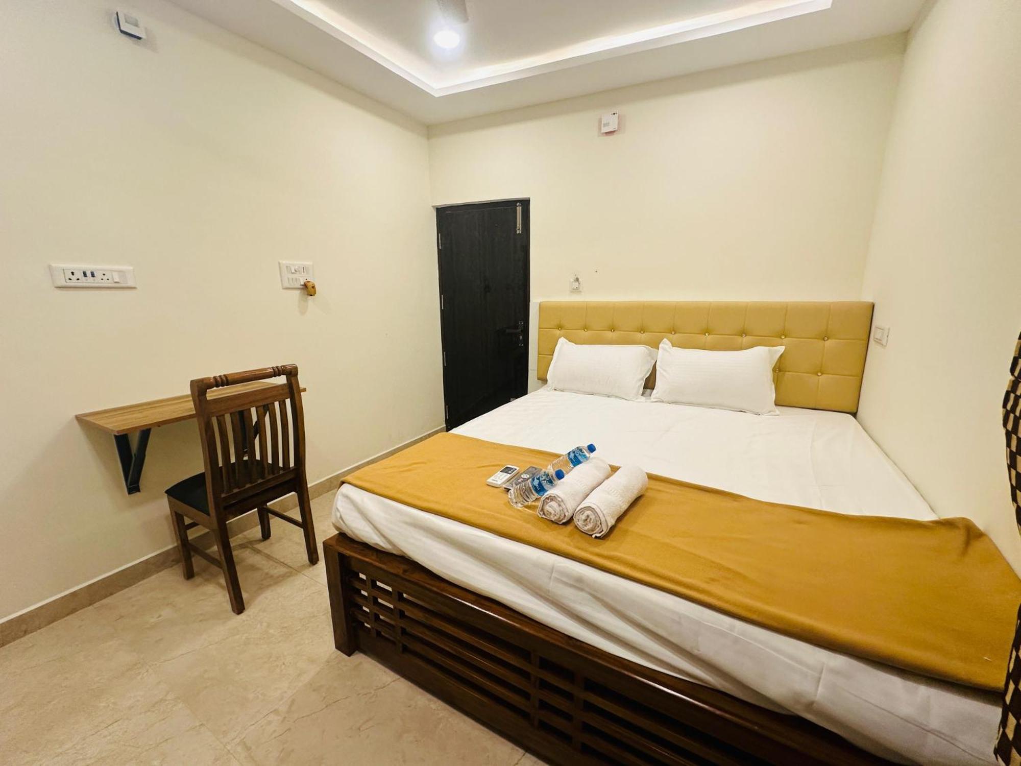 Villa Mahadeepam Residency Tiruvannāmalai Esterno foto