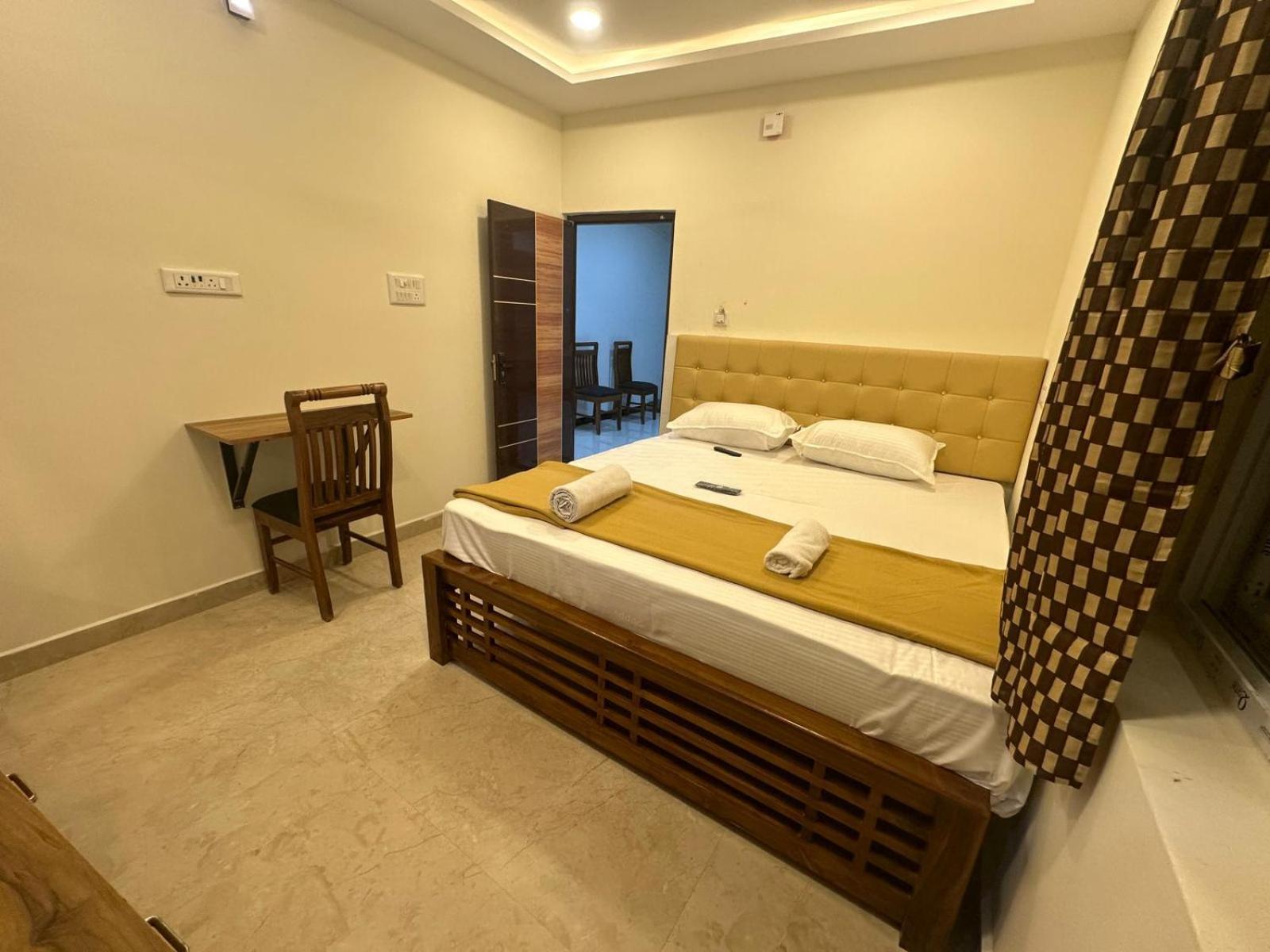 Villa Mahadeepam Residency Tiruvannāmalai Esterno foto