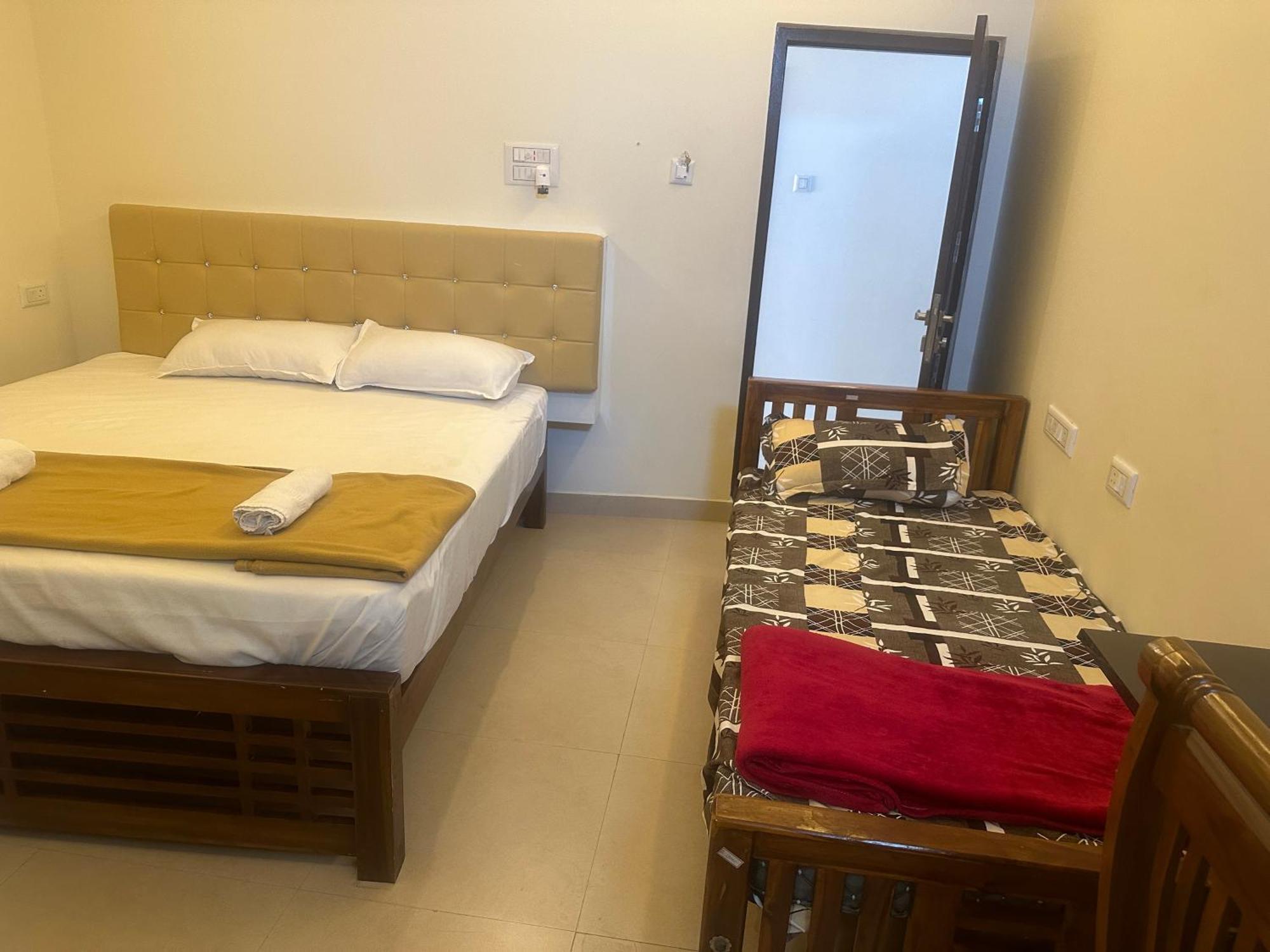 Villa Mahadeepam Residency Tiruvannāmalai Esterno foto